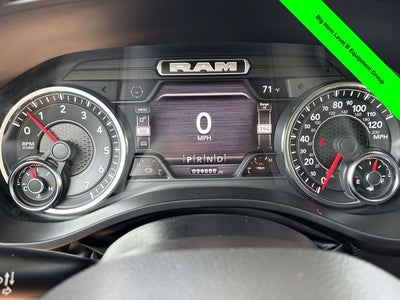 2023 RAM 1500 Big Horn Crew Cab 4x4 5'7' Box