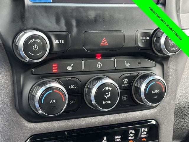 2023 RAM 1500 Big Horn Crew Cab 4x4 5'7' Box