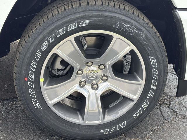 2026 RAM Ram 1500 RAM 1500 EXPRESS CREW CAB 4X4 5'7' BOX