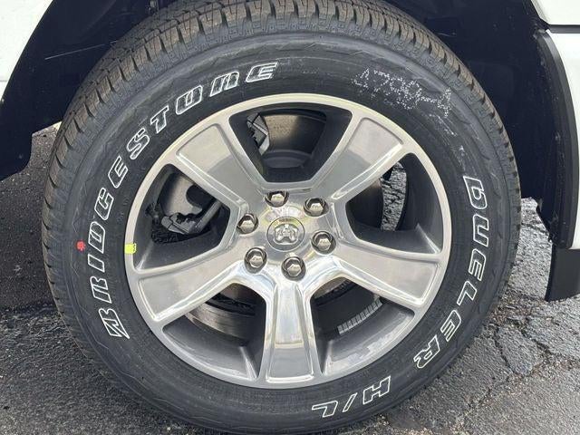 2026 RAM Ram 1500 RAM 1500 EXPRESS CREW CAB 4X4 5'7' BOX