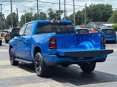 2026 RAM Ram 1500 RAM 1500 EXPRESS CREW CAB 4X4 5'7' BOX