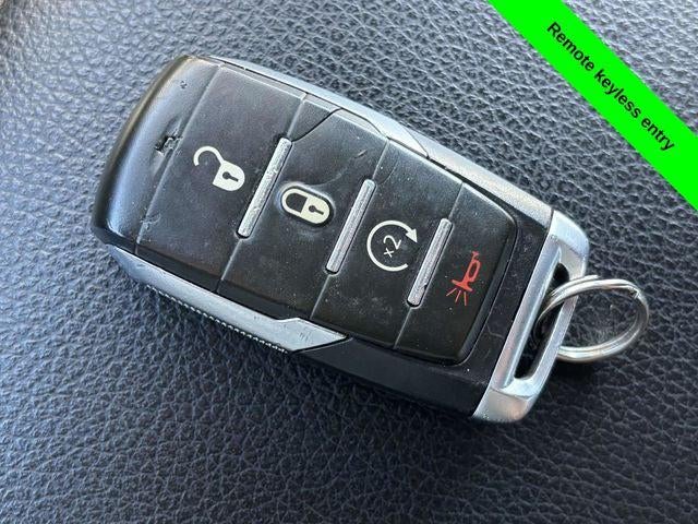 2022 RAM 1500 Big Horn Crew Cab 4x4 6'4' Box