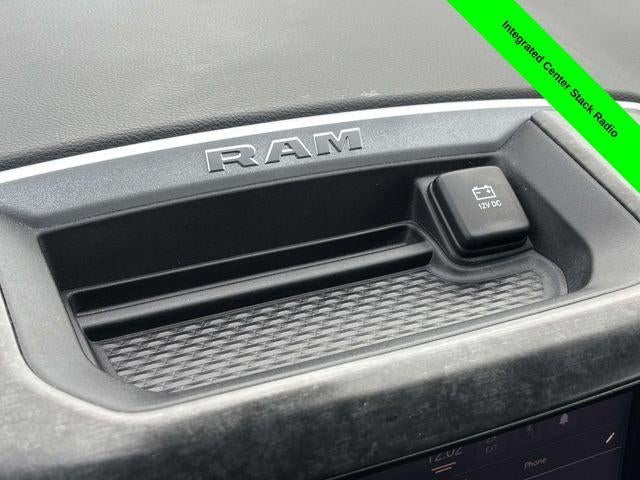 2022 RAM 1500 Big Horn Crew Cab 4x4 6'4' Box