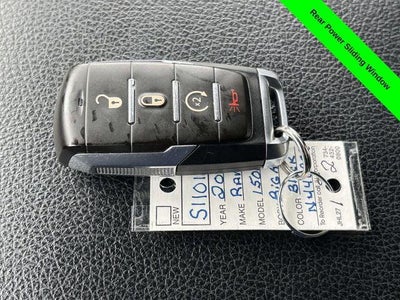 2022 RAM 1500 Big Horn Crew Cab 4x4 6'4' Box