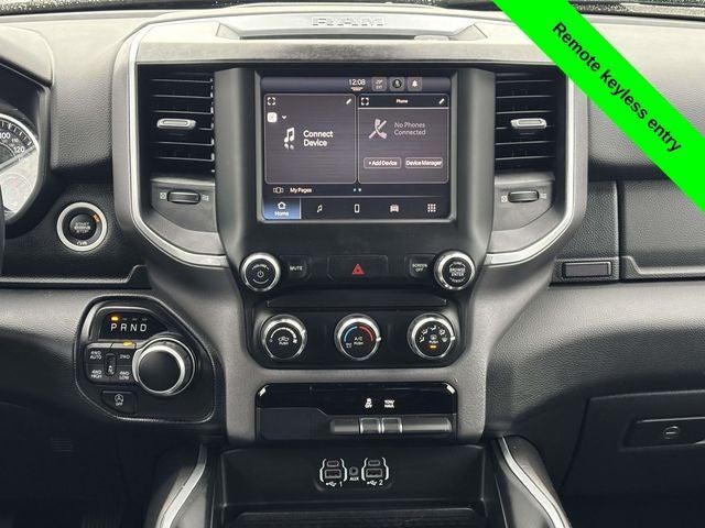 2022 RAM 1500 Big Horn Crew Cab 4x4 6'4' Box