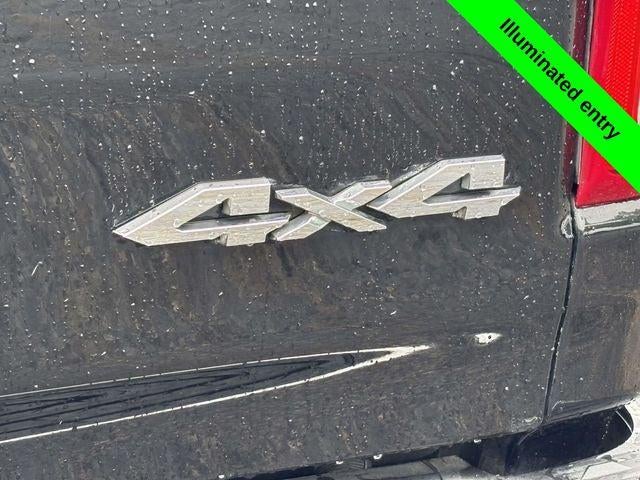 2020 RAM 1500 Big Horn Quad Cab 4x4 6'4' Box