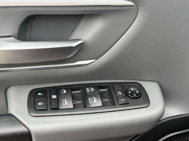 2020 RAM 1500 Big Horn Quad Cab 4x4 6'4' Box