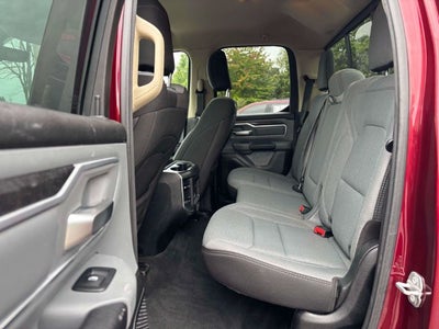 2020 RAM 1500 Big Horn Quad Cab 4x4 6'4' Box