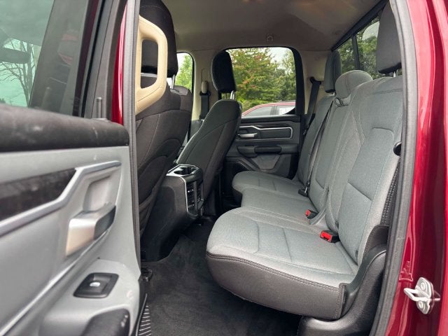 2020 RAM 1500 Big Horn Quad Cab 4x4 6'4' Box