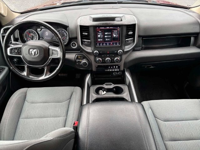 2020 RAM 1500 Big Horn Quad Cab 4x4 6'4' Box