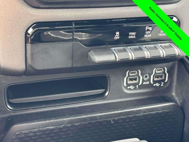 2022 RAM 1500 Big Horn Quad Cab 4x4 6'4' Box
