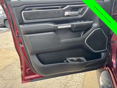 2019 RAM 1500 Laramie Quad Cab 4x4 6'4' Box