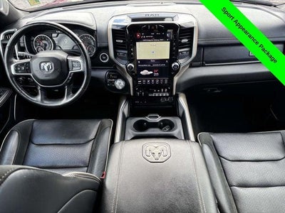 2019 RAM 1500 Laramie Quad Cab 4x4 6'4' Box