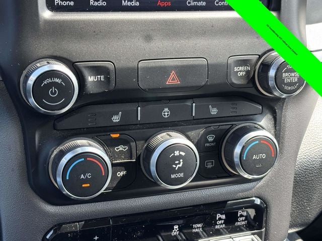 2020 RAM 1500 Big Horn Crew Cab 4x4 5'7' Box