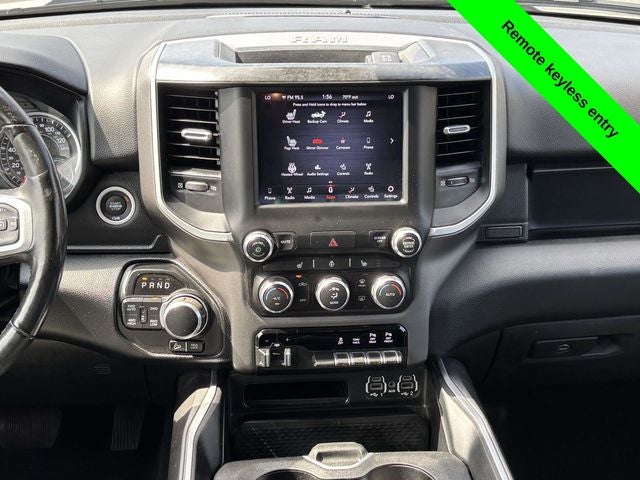 2020 RAM 1500 Big Horn Crew Cab 4x4 5'7' Box