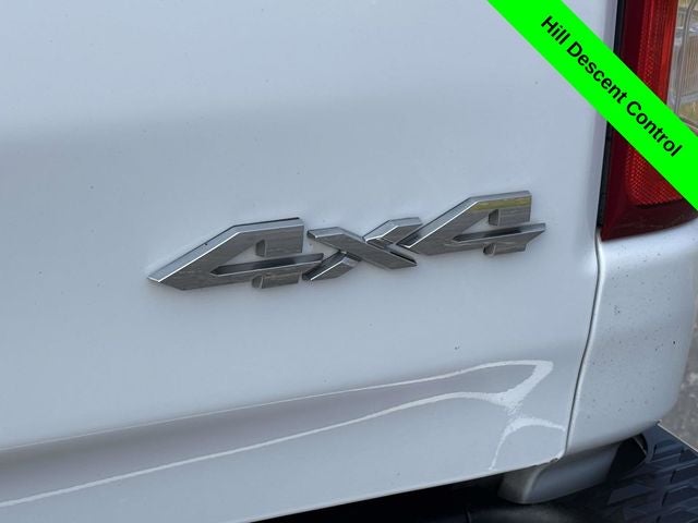 2020 RAM 1500 Big Horn Crew Cab 4x4 5'7' Box