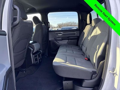 2021 RAM 1500 Big Horn Crew Cab 4x4 5'7' Box