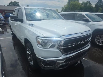 2022 RAM 1500 Big Horn Crew Cab 4x4 5'7' Box