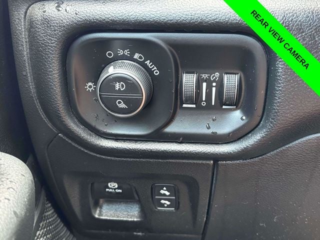 2019 RAM 1500 Big Horn/Lone Star Crew Cab 4x4 5'7' Box