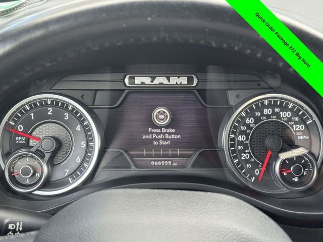 2022 RAM 1500 Big Horn Crew Cab 4x4 5'7' Box