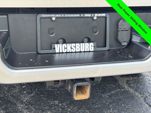 2022 RAM 1500 Big Horn Crew Cab 4x4 5'7' Box
