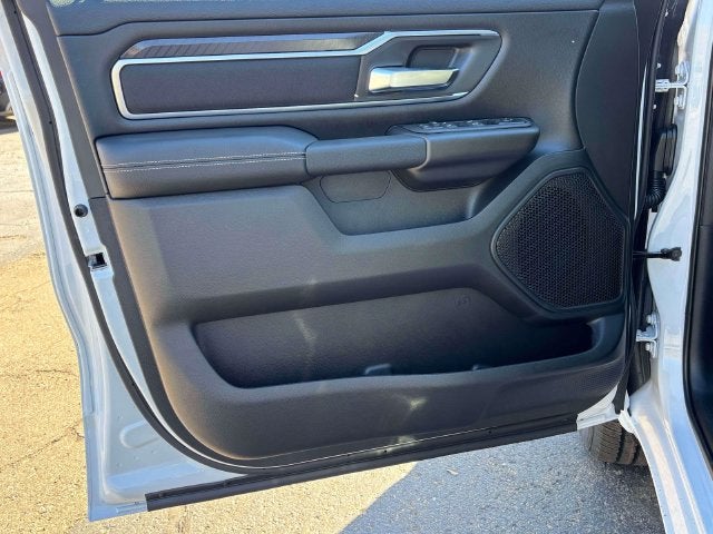 2027 RAM 1500 RAM 1500 BIG HORN CREW CAB 4X4 5'7' BOX
