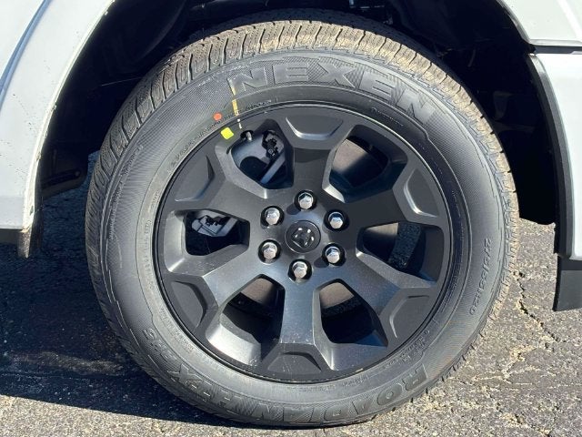 2027 RAM 1500 RAM 1500 BIG HORN CREW CAB 4X4 5'7' BOX