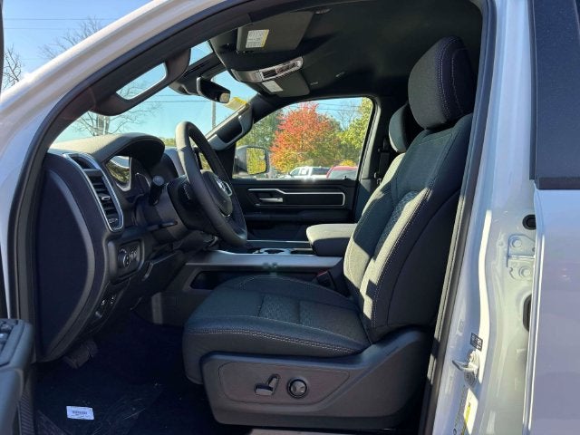 2027 RAM 1500 RAM 1500 BIG HORN CREW CAB 4X4 5'7' BOX