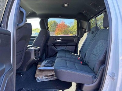 2027 RAM 1500 RAM 1500 BIG HORN CREW CAB 4X4 5'7' BOX