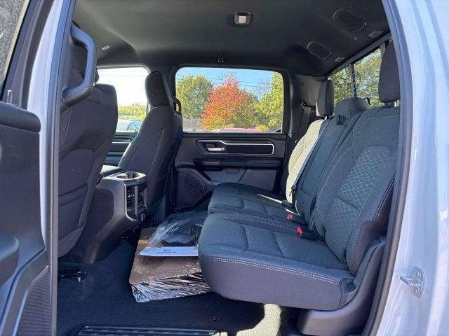 2027 RAM 1500 RAM 1500 BIG HORN CREW CAB 4X4 5'7' BOX