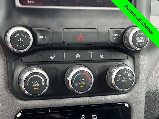 2024 RAM 1500 Big Horn Crew Cab 4x4 5'7' Box
