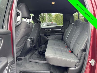 2024 RAM 1500 Big Horn Crew Cab 4x4 5'7' Box