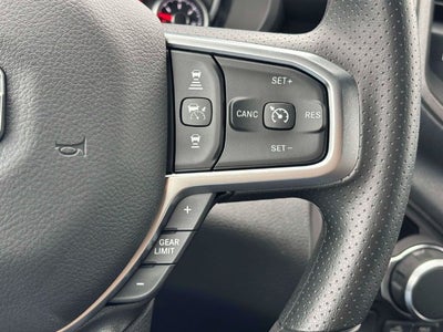 2027 RAM 1500 RAM 1500 WARLOCK CREW CAB 4X4 5'7' BOX