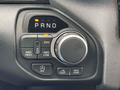 2027 RAM 1500 RAM 1500 WARLOCK CREW CAB 4X4 5'7' BOX