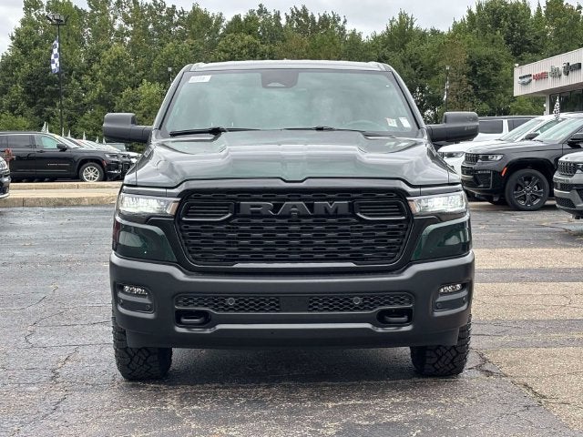 2027 RAM 1500 RAM 1500 WARLOCK CREW CAB 4X4 5'7' BOX