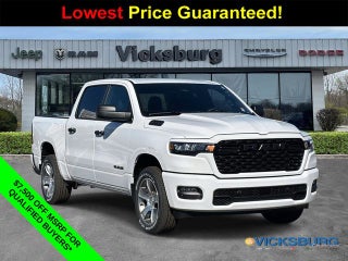 2026 RAM Ram 1500 RAM 1500 EXPRESS CREW CAB 4X4 5'7' BOX