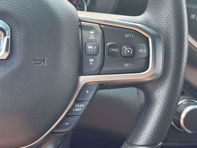 2026 RAM 1500 Express Crew Cab 4x4 5'7' Box