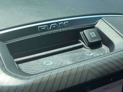 2026 RAM 1500 Express Crew Cab 4x4 5'7' Box