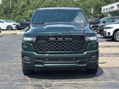 2026 RAM 1500 RAM 1500 EXPRESS CREW CAB 4X4 5'7' BOX