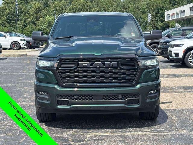 2026 RAM 1500 RAM 1500 EXPRESS CREW CAB 4X4 5'7' BOX
