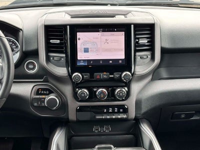 2027 RAM 1500 RAM 1500 EXPRESS CREW CAB 4X4 5'7' BOX