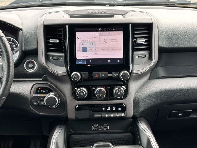2027 RAM 1500 RAM 1500 EXPRESS CREW CAB 4X4 5'7' BOX