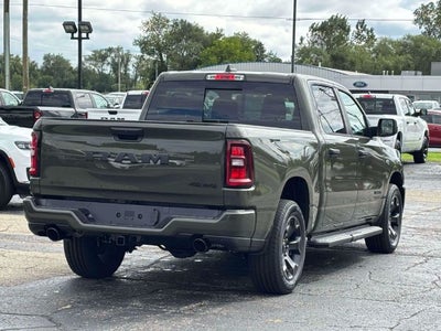 2027 RAM 1500 RAM 1500 EXPRESS CREW CAB 4X4 5'7' BOX
