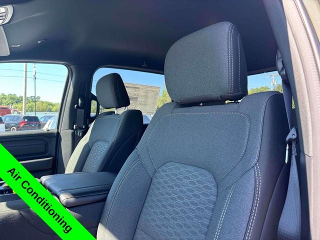 2026 RAM 1500 RAM 1500 WARLOCK CREW CAB 4X4 5'7' BOX
