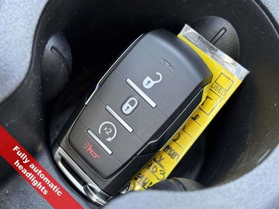 2026 RAM Ram 1500 RAM 1500 EXPRESS CREW CAB 4X4 5'7' BOX