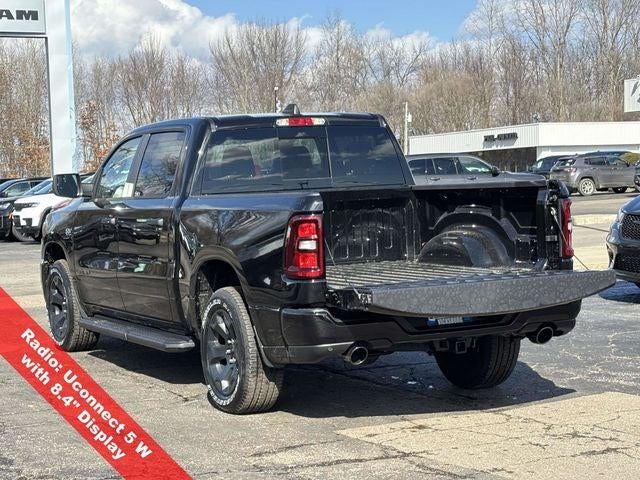 2026 RAM Ram 1500 RAM 1500 EXPRESS CREW CAB 4X4 5'7' BOX