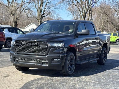 2026 RAM Ram 1500 RAM 1500 EXPRESS CREW CAB 4X4 5'7' BOX