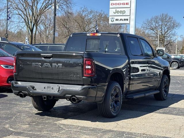 2026 RAM Ram 1500 RAM 1500 EXPRESS CREW CAB 4X4 5'7' BOX