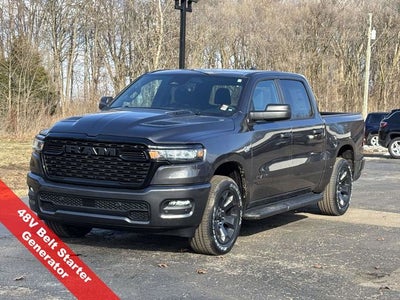 2026 RAM Ram 1500 RAM 1500 EXPRESS CREW CAB 4X4 5'7' BOX