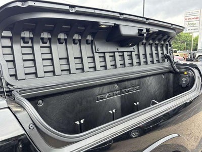 2026 RAM Ram 1500 RAM 1500 LIMITED CREW CAB 4X4 5'7' BOX
